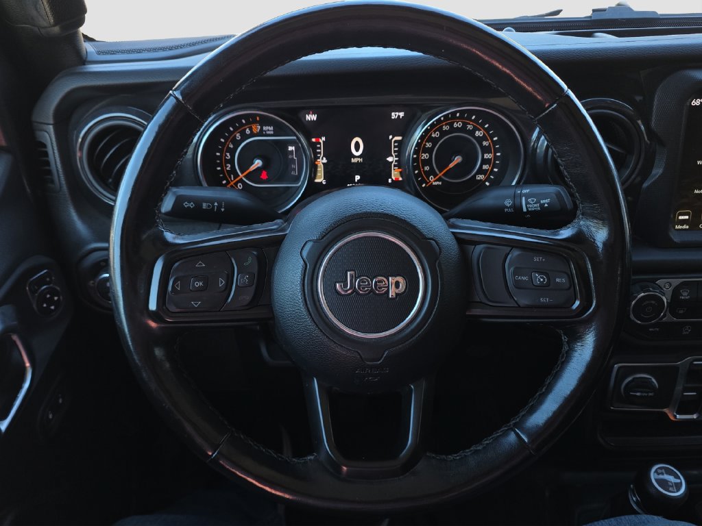 Used 2022 Jeep Gladiator Sport AWD/4WD image 9