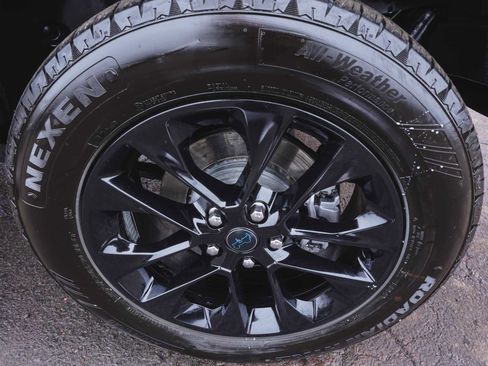 Used 2024 Jeep Wrangler Unlimited Sahara image 8