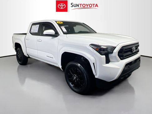 Used 2024 Toyota Tacoma SR5 image 1