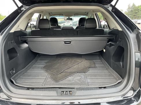 Used 2016 Ford Edge SEL w/ Equipment Group 201A AWD/4WD image 17