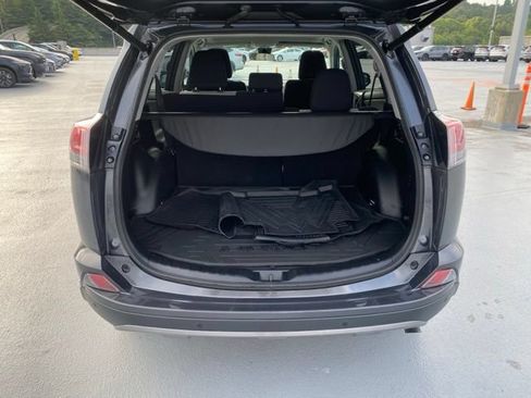 Used 2018 Toyota RAV4 Adventure AWD/4WD image 8