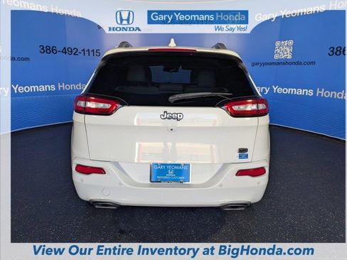 Used 2016 Jeep Cherokee Overland w/ Technology Group image 5