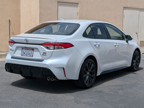 Used 2026 Toyota Corolla SE FWD image 13