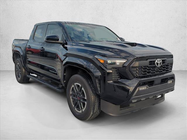Used 2024 Toyota Tacoma TRD Sport w/ TRD Sport Upgrade Package RWD image 4