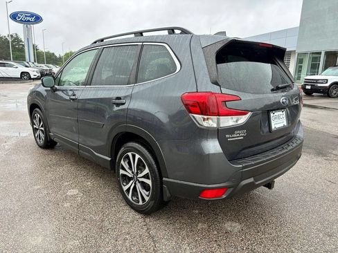 Used 2023 Subaru Forester Limited AWD/4WD image 5