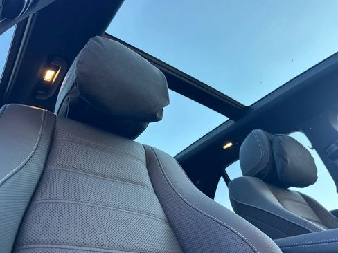 New 2026 Mercedes-Benz GLE 580 4MATIC image 16