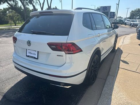 Used 2021 Volkswagen Tiguan SE R-Line AWD/4WD image 6
