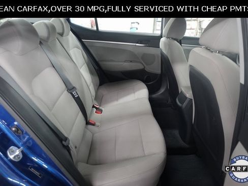 Used 2019 Hyundai Elantra SE image 22