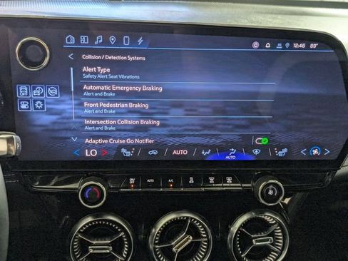 Used 2024 Chevrolet Blazer EV LT image 29