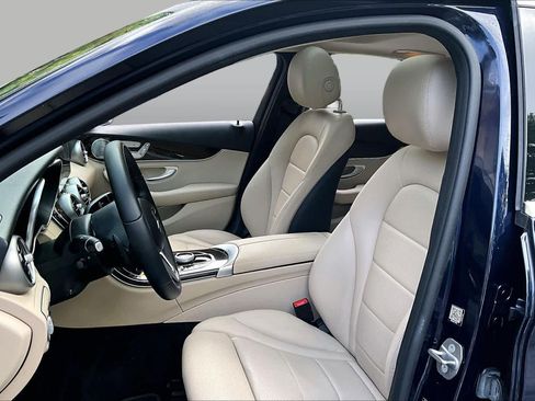 Used 2021 Mercedes-Benz C 300 Sedan image 8