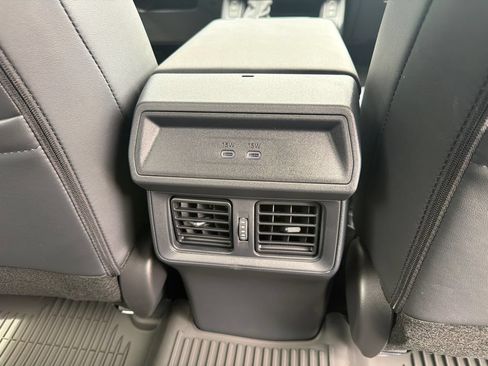 New 2026 Toyota RAV4 XSE AWD/4WD image 27