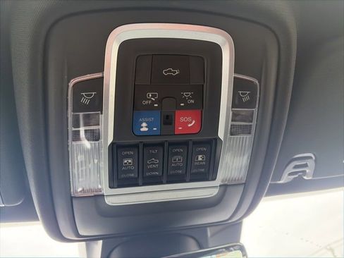 Used 2021 RAM 1500 Laramie image 30