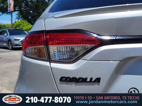 Used 2023 Toyota Corolla SE FWD image 10