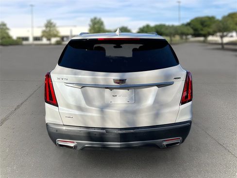 Certified 2025 Cadillac XT5 Premium Luxury image 5