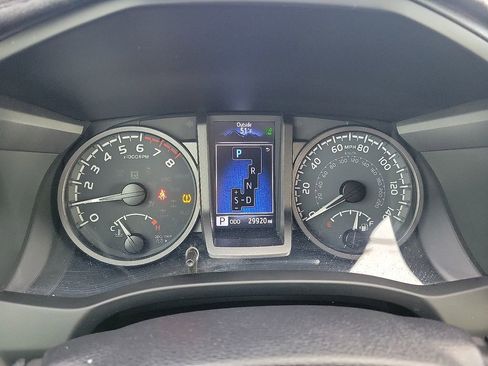 Used 2023 Toyota Tacoma TRD Sport image 17