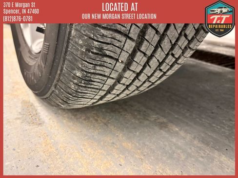 Used 2024 Chrysler Pacifica Touring-L FWD image 77