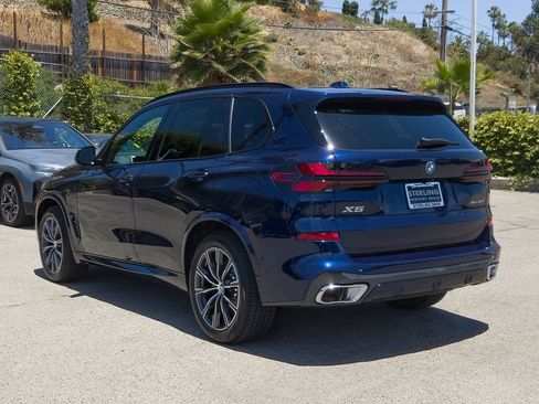 New 2026 BMW X5 xDrive50e w/ M Sport Package AWD/4WD image 17