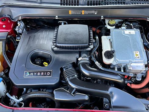 Used 2016 Lincoln MKZ Hybrid image 32