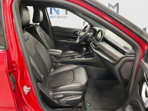 Used 2023 Jeep Compass Trailhawk w/ Trailhawk Convenience Group image 13