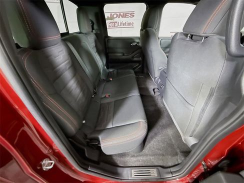 Used 2023 Nissan Frontier PRO-4X w/ Pro Convenience Package image 32