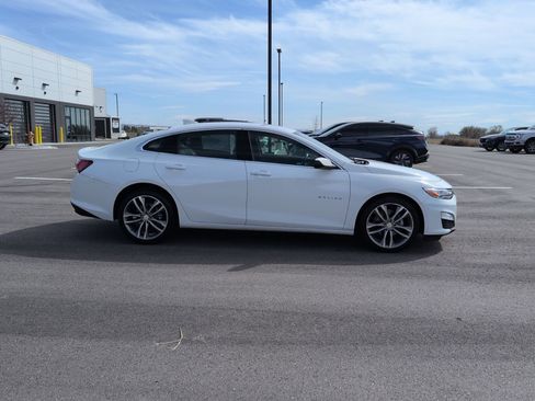 Used 2024 Chevrolet Malibu LT image 8