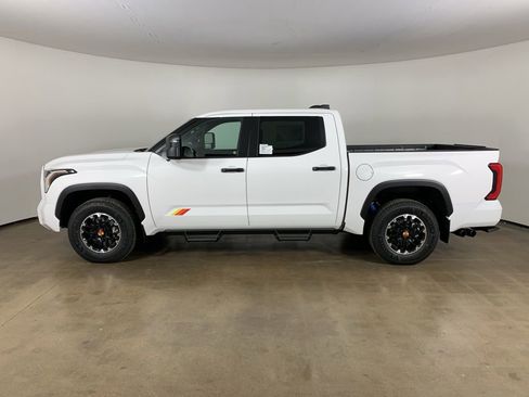 New 2026 Toyota Tundra SR5 image 15
