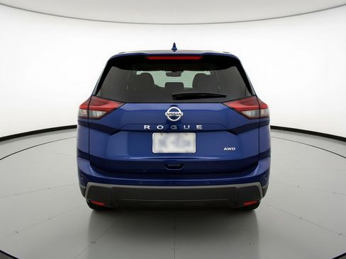 Used 2025 Nissan Rogue SV image 7