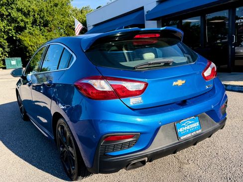 Used 2017 Chevrolet Cruze Premier FWD image 24