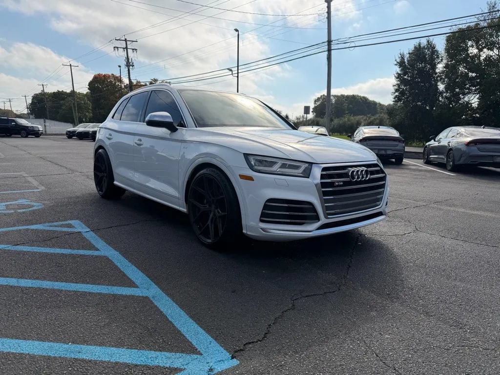 Used 2018 Audi SQ5 Premium Plus w/ Navigation Package AWD/4WD image 4