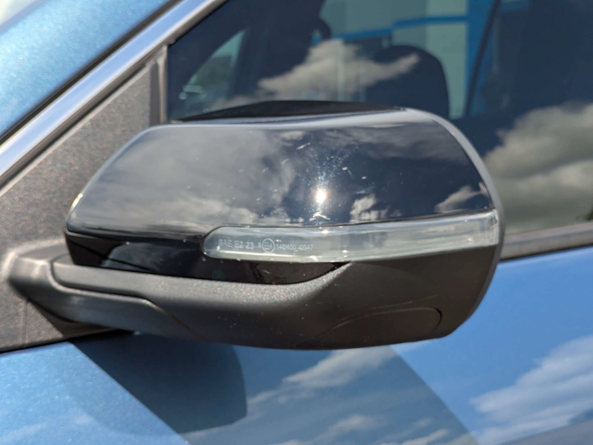 Used 2025 Chevrolet Traverse LT FWD image 34