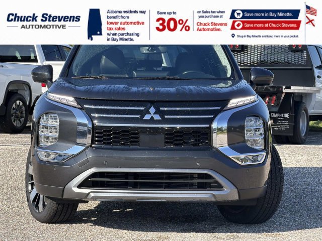 Used 2025 Mitsubishi Outlander SE FWD image 4