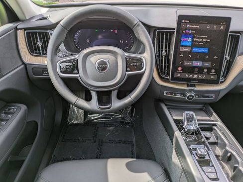 New 2026 Volvo XC60 B5 Core w/ Climate Package image 16