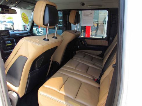 Used 2016 Mercedes-Benz G 550 image 12