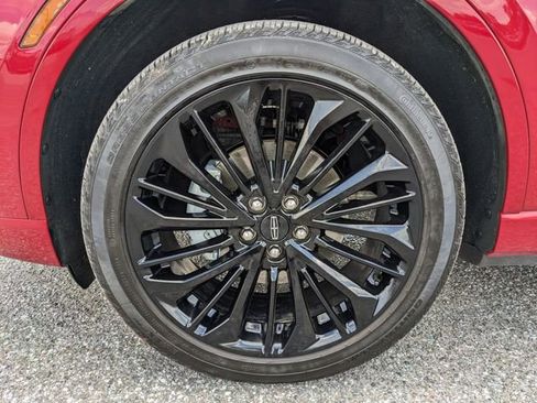 Used 2025 Lincoln Corsair AWD w/ Equipment Group 101A image 10