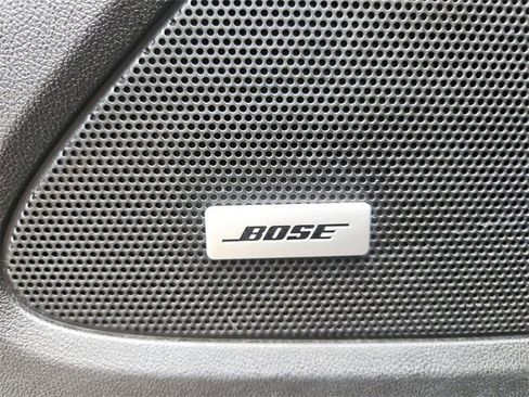 Used 2019 Chevrolet Equinox Premier image 24