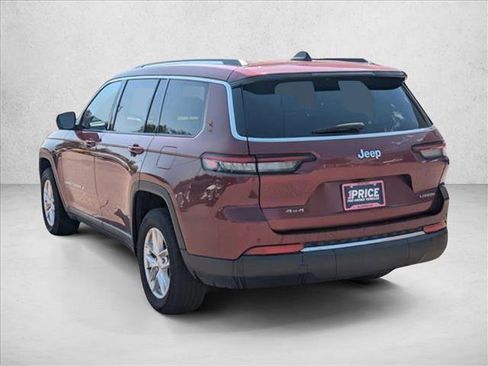 Used 2023 Jeep Grand Cherokee L Laredo image 7