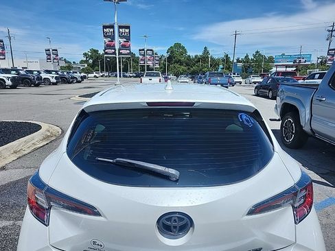 Used 2021 Toyota Corolla XSE FWD image 23