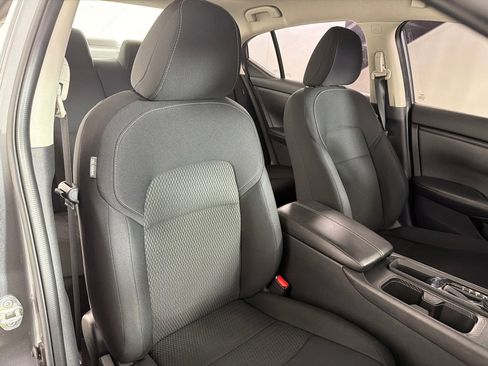 Used 2022 Nissan Sentra S image 24