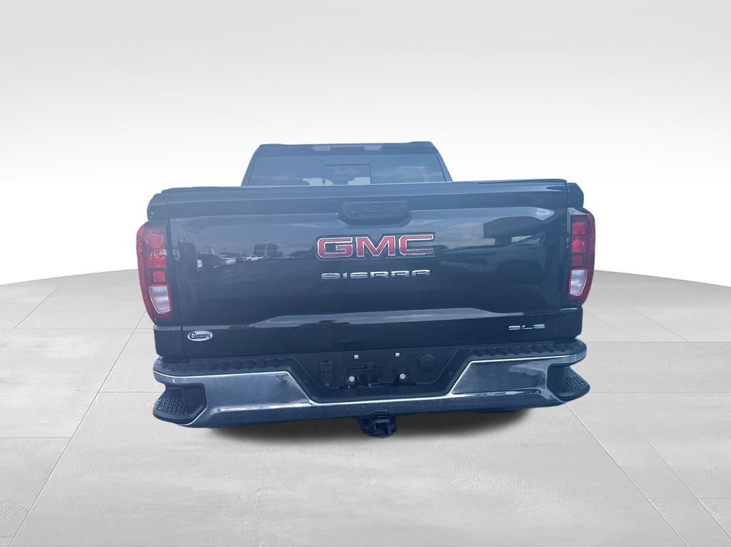 Used 2024 GMC Sierra 1500 SLE w/ Preferred Package AWD/4WD image 9