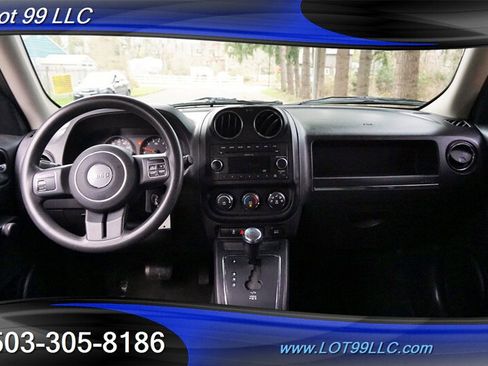 Used 2011 Jeep Patriot Sport FWD image 2