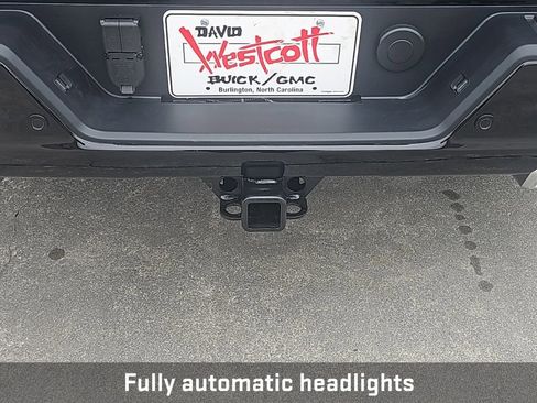 New 2026 GMC Sierra 1500 AT4 w/ AT4 Premium Package image 8