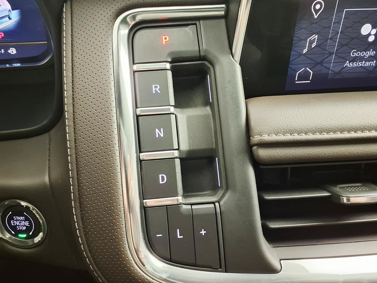 Used 2023 GMC Yukon SLT RWD image 21