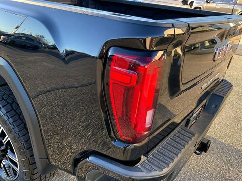 Used 2022 GMC Sierra 2500 AT4 w/ Gooseneck/5TH Wheel Package image 26