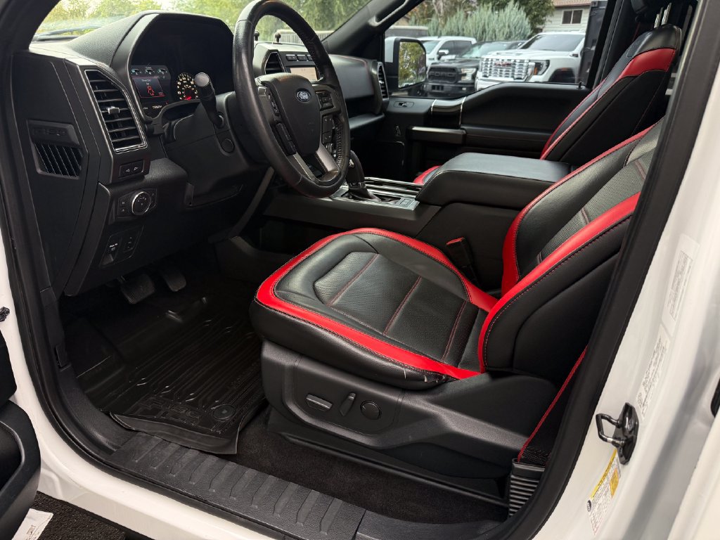 Used 2019 Ford F150 Lariat w/ Equipment Group 502A Luxury AWD/4WD image 19