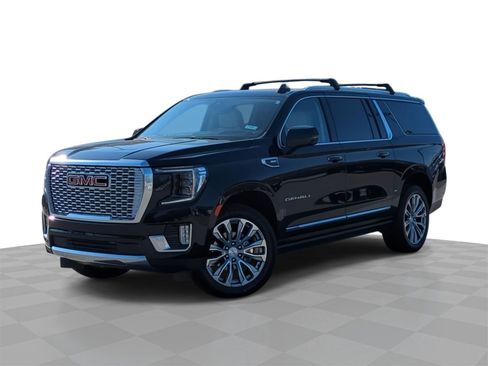 Certified 2022 GMC Yukon XL Denali image 1