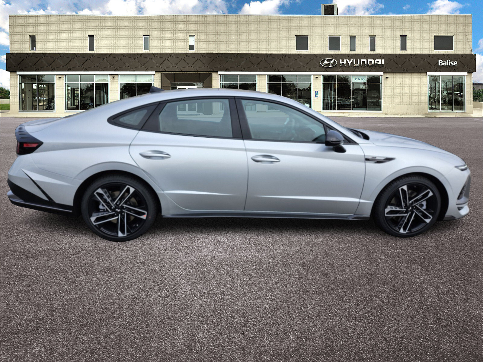 New 2026 Hyundai Sonata N Line FWD image 3