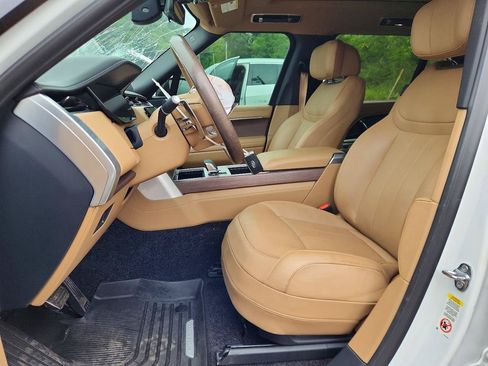 Used 2025 Land Rover Range Rover Long Wheelbase Autobiography AWD/4WD image 6