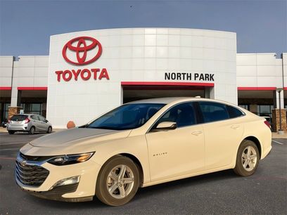 Used 2024 Chevrolet Malibu LT