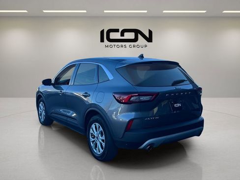 Used 2023 Ford Escape Active w/ Cold Weather Package image 3