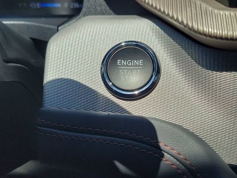 Used 2026 Ford Explorer Active RWD image 11